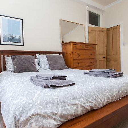 Amazing Apartments - London Road By Holyrood Park Edinburgh Bagian luar foto