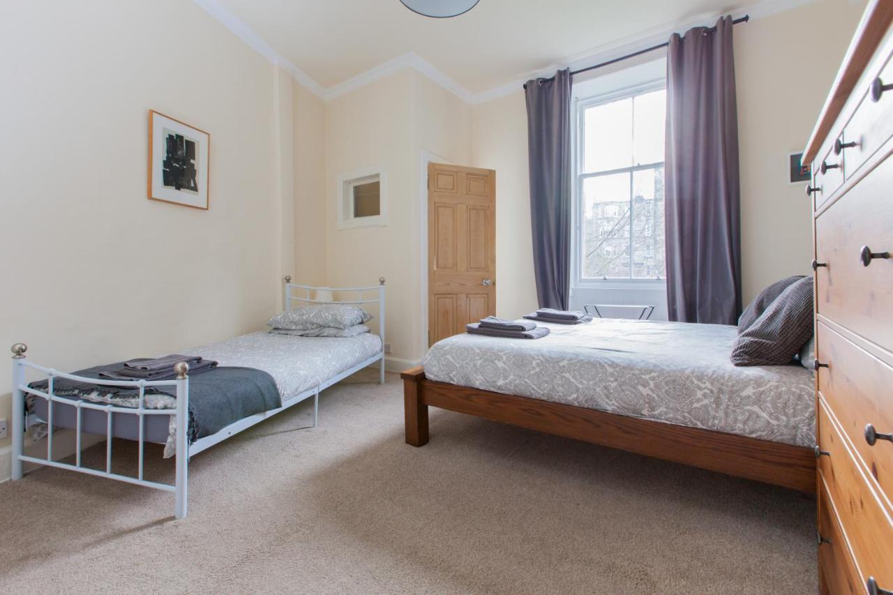 Amazing Apartments - London Road By Holyrood Park Edinburgh Bagian luar foto